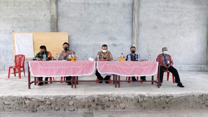 RAPAT KOORDINASI TINGKAT KECAMATAN POIGAR DI DESA NANASI